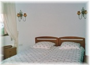 Wohnung Oben - Schlafzimmer